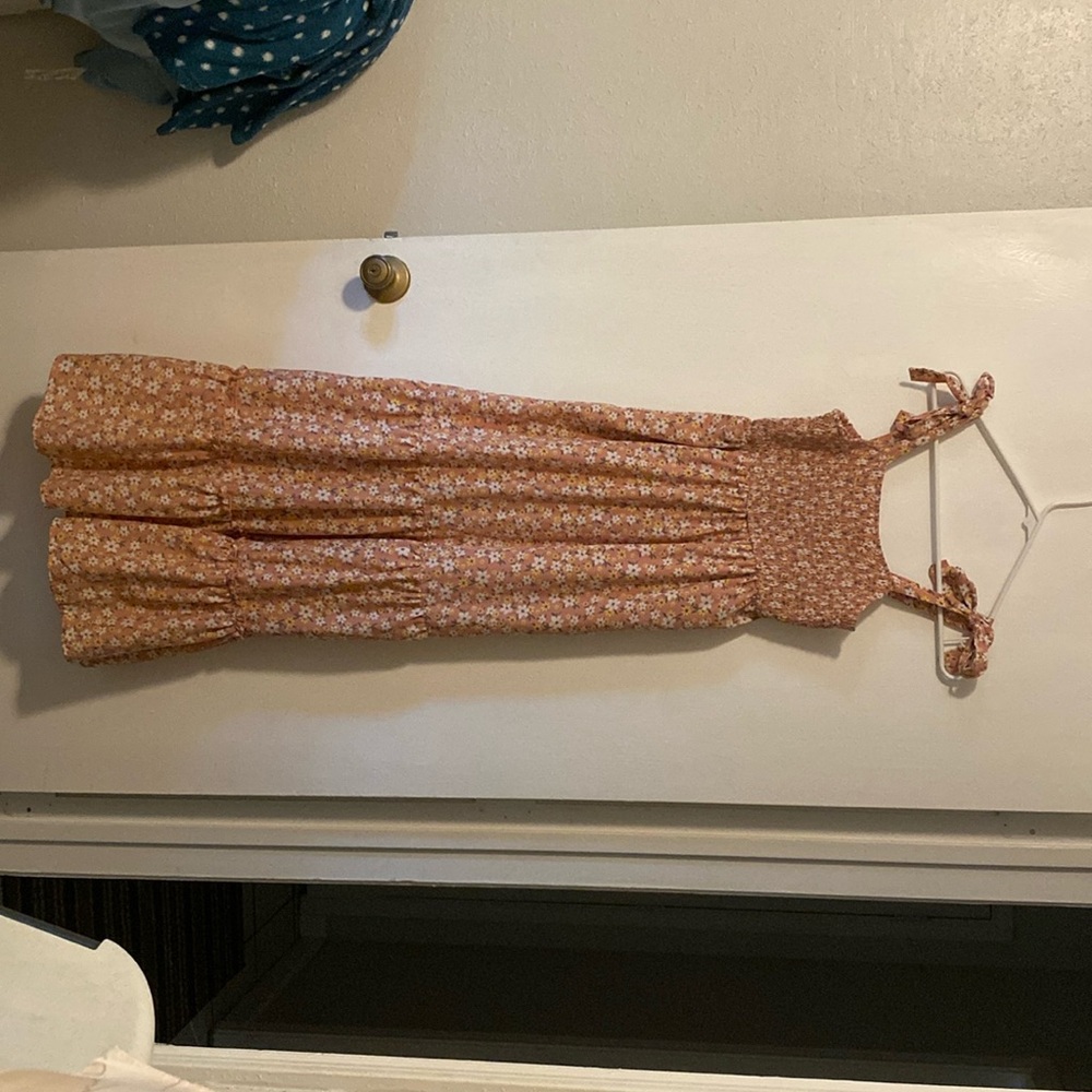 Pink with white floral shirred dress with tiered skirt, 3rd+Malt; size small